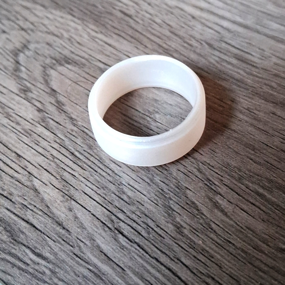 Qalo Men's Silicon Ring (Size 11) [New with packaging]